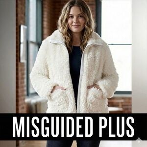 Missguided Plus Women's Boxy Oversize Cream Faux Fur Full Zip Jacket SZ 20 NWT
